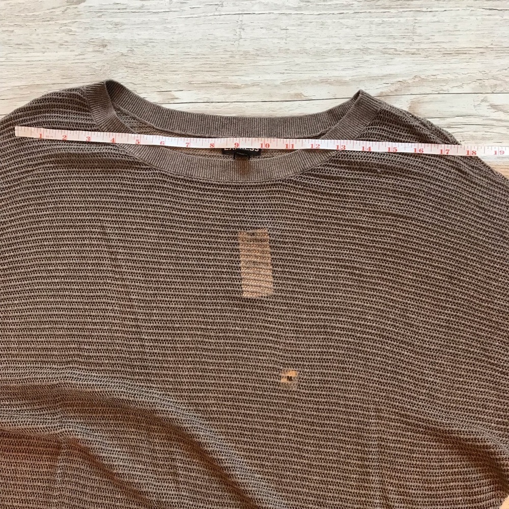 NWT Express Mesh Dolman Knit Sweater Top Taupe Brown Shirt M - Picture 8 of 12